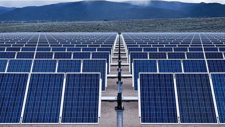 Photo of सौर ऊर्जा में इंदौर की ऐतिहासिक छलांग, 100 मेगावाट उत्पादन से बना नया रिकॉर्ड