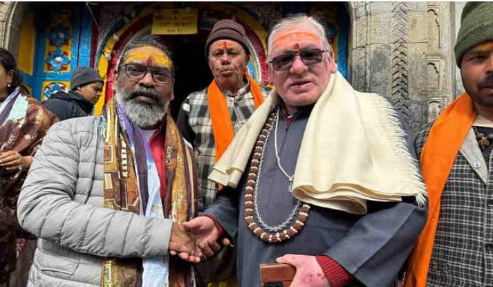 Photo of बदरीनाथ-केदारनाथ धाम पहुंचे झारखंड के मुख्यमंत्री हेमंत सोरेन