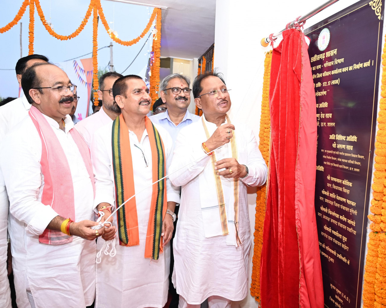 Photo of साय ने मुंगेली में नवनिर्मित जिला परिवहन कार्यालय का किया लोकार्पण