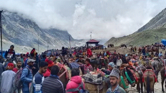 Photo of  आज से ट्रायल के तौर पर होगा स्वस्थ घोड़े-खच्चरों का संचालन, पहले राशन पहुंचाया जाएगा धाम