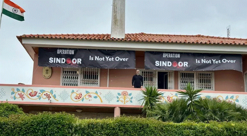 Photo of ‘ऑपरेशन सिंदूर अभी खत्म नहीं हुआ…’, पुर्तगाल में पाकिस्तानी कर रहे थे प्रदर्शन