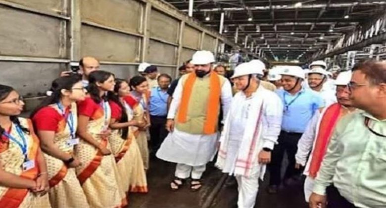 Photo of बिहार: जमालपुर रेल कारखाने को रेल मंत्री अश्विनी वैष्णव ने दी सौगात