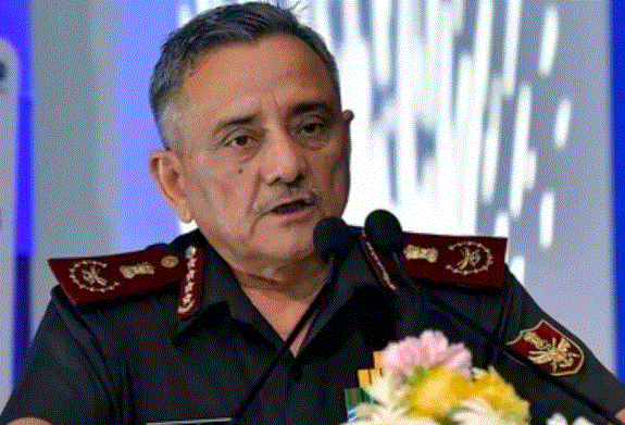 Photo of Operation Sindoor में अहम भूमिका निभाने वाले उत्तरी-पश्चिमी कमान पहुंचे CDS चौहान