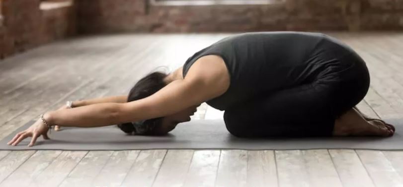 Photo of तपती गर्मी से हो गए हैं परेशान, तो बॉडी को ठंडा रखेंगे 3 योगासन