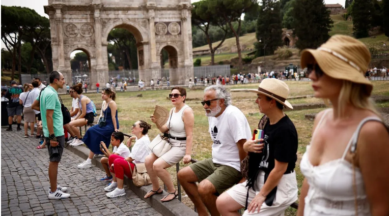 Photo of ‘भारत में अकेले यात्रा पर न जाएं महिलाएं’, US ने जारी की नागरिकों के लिए एडवाइजरी