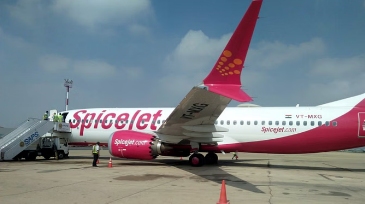 Photo of स्पाइसजेट को गलत टिकट जारी करना पड़ा भारी; यात्री को 25000 रुपये का मुआवजा देने का निर्देश