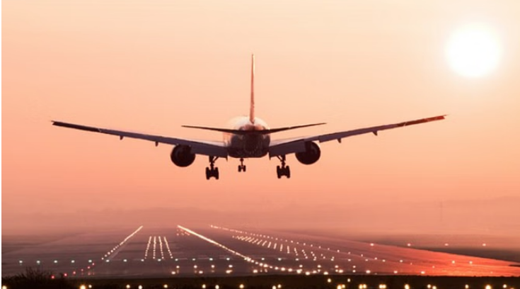 Photo of पश्चिम एशिया तनाव का विमान सेवा पर असर; एअर इंडिया-इंडिगो समेत कई एयरलाइंस के अपडेट जारी