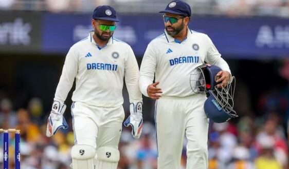 Photo of  ‘गार्डेन में घूमना याद आएगा’, इंग्लैंड पहुंची भारतीय टेस्ट टीम, ऋषभ पंत ने रोहित शर्मा को किया मिस