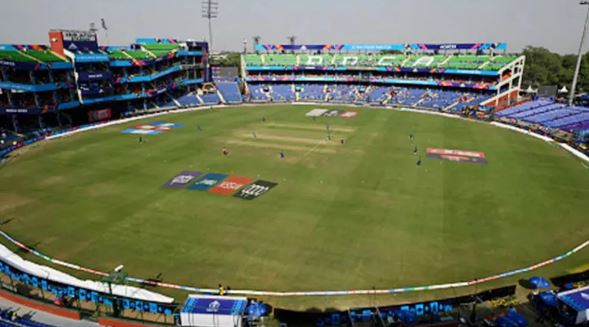 Photo of दिल्ली-कोलकाता के वेन्यू में अदला-बदली… BCCI ने अचानक लिया ये बड़ा फैसला