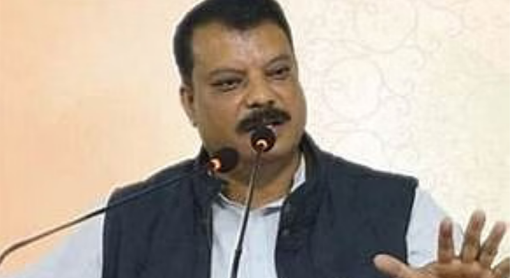 Photo of MP : एमपी पुलिस आरक्षक भर्ती घोटाले पर सियासी घमासान