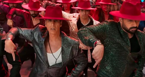 Photo of Housefull 5 के Laal Pari गाने पर लगा हुक स्टेप कॉपी करने का आरोप