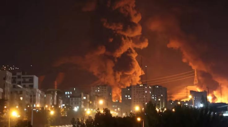 Photo of इजरायली अटैक में ईरान में पढ़ रहे 2 कश्मीरी छात्र घायल, रेस्क्यू के लिए भारत बना रहा फुलप्रूफ प्लान