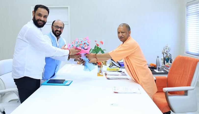 Photo of शिवाजी स्मारक के लिए जल्द होगा जमीन का अधिग्रहण, सीएम योगी से मिले उच्च शिक्षा मंत्री