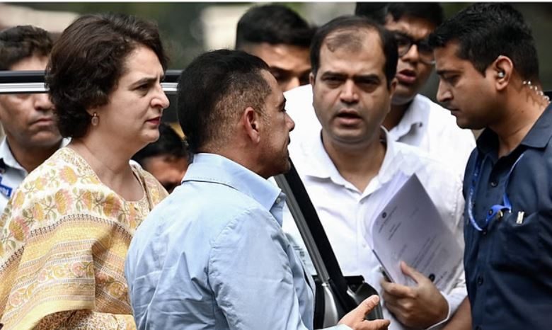 Photo of  रॉबर्ट वाड्रा की बढ़ीं मुश्किलें, कोर्ट ने रिकॉर्ड कीपर से मांगी रिपोर्ट