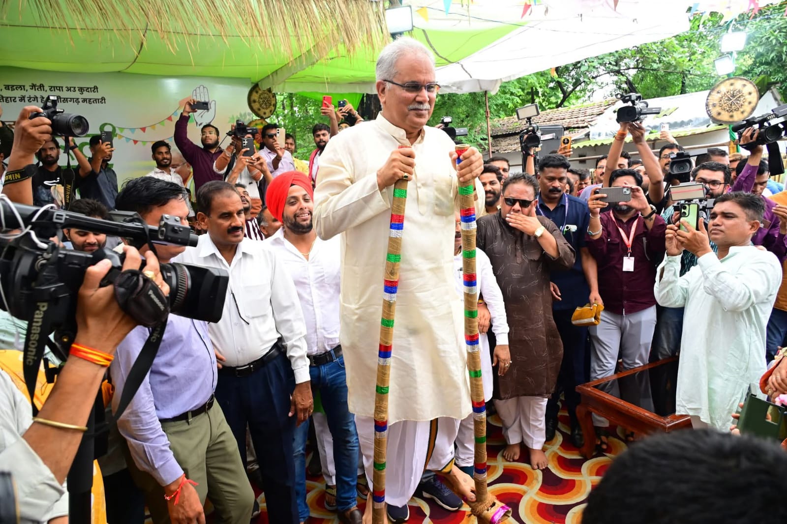 Photo of छत्तीसगढ़ की मिट्टी से जुड़ा हरेली तिहार : भूपेश बघेल