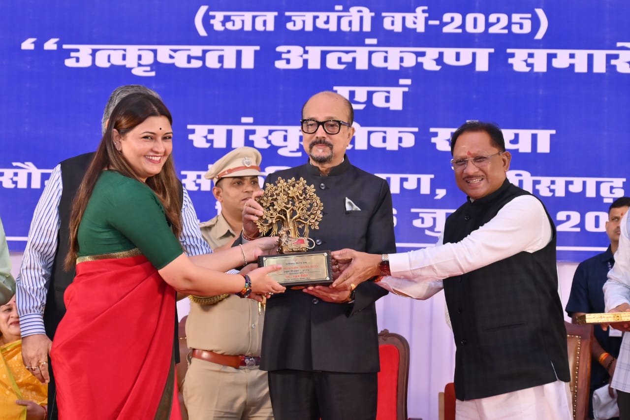 Photo of राजनीतिक प्रतिबद्धताओं से ऊपर उठकर लोकहित और लोक कल्याण को दें प्राथमिकता – रमेन