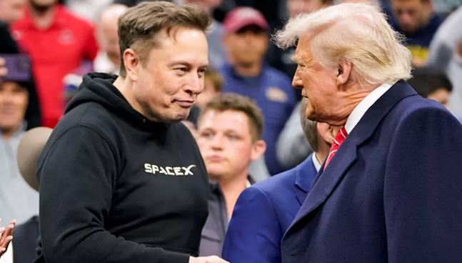 Photo of अब राजनीति के अखाड़े में उतरे मस्क, ट्रंप को सीधी टक्कर देने के लिए नई पार्टी का किया एलान