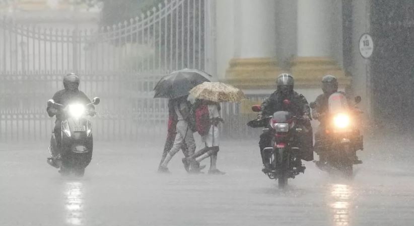 Photo of हिमाचल में बारिश से हाहाकार, राजस्थान में बाढ़ के हालात