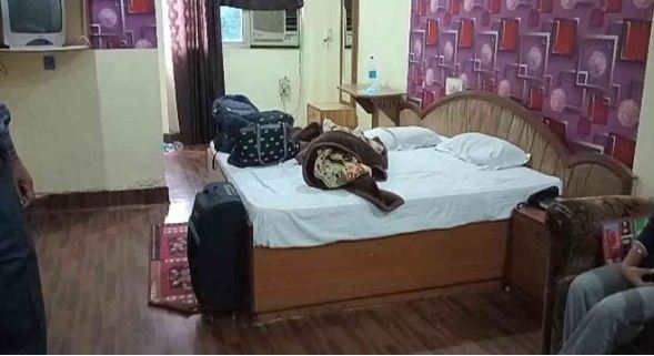 Photo of महिला डॉक्टर पर डोली नीयत: ट्रेनिंग पर आई लड़की संग दुष्कर्म की कोशिश