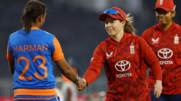 Photo of भारत की बेटियों का इंग्लैंड में धमाका, पहली बार टी20I सीरीज जीतकर रचा इतिहास