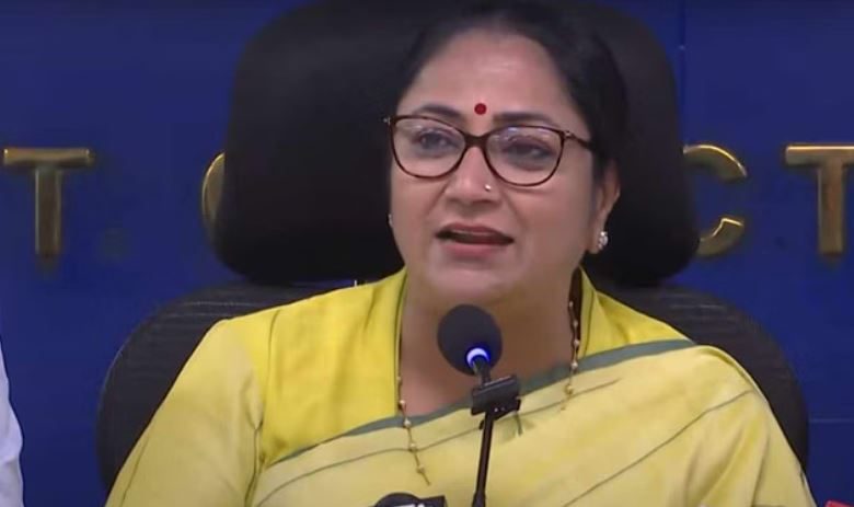 Photo of भाषा विवाद के बीच सीएम रेखा गुप्ता का बड़ा एलान