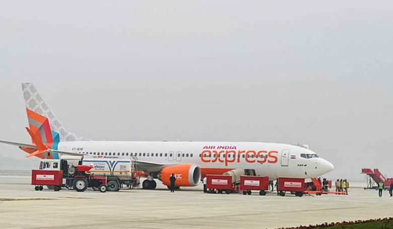 Photo of एअर इंडिया एक्सप्रेस का विमान दिल्ली हवाई अड्डे से नहीं भर सका उड़ान