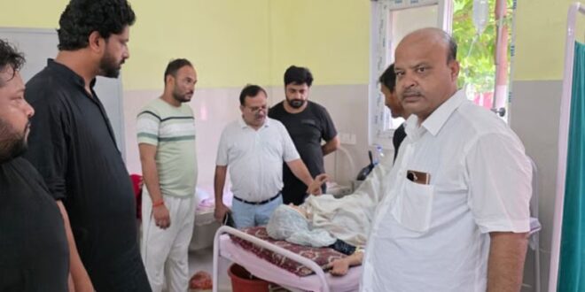 Photo of सहारनपुर में फूड प्वाइजनिंग से 150 लोग बीमार, एक की मौत