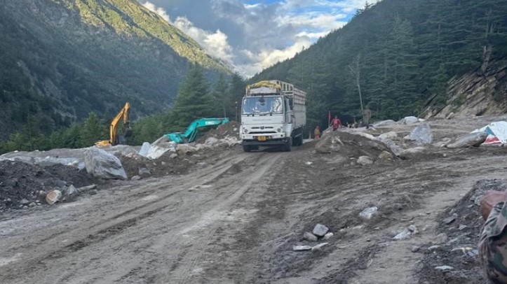 Photo of धराली आपदा के 25 दिन बाद खुला गंगोत्री हाईवे