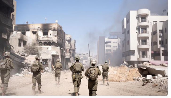 Photo of गाजा में अस्पताल पर हमले में चार पत्रकारों की मौत