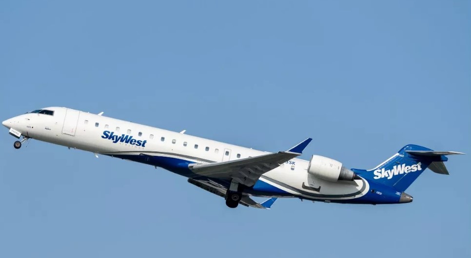 Photo of US की एअरलाइन स्काईवेस्ट की सभी उड़ानों पर लगी रोक