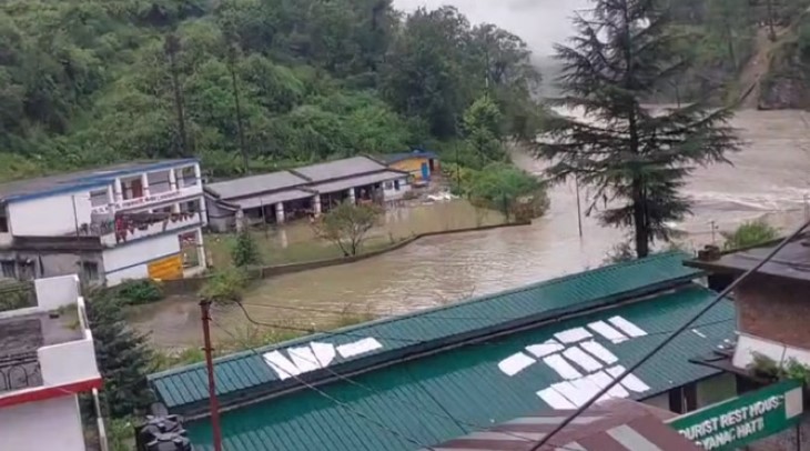 Photo of उत्तरकाशी: बारिश से बढ़ा यमुना का जलस्तर, स्यानाचट्टी फिर हुआ जलमग्न