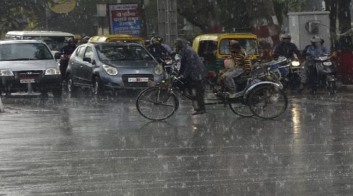 Photo of छत्तीसगढ़ में अगले 24 घंटे हल्की बारिश की संभावना