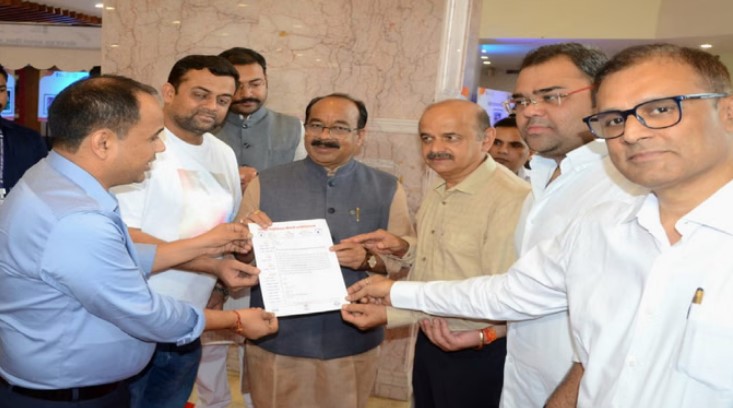 Photo of छत्तीसगढ़: पंप एसोसिएशन 1 सितम्बर से शुरू करेगा अभियान,  CM को सौंपा ज्ञापन