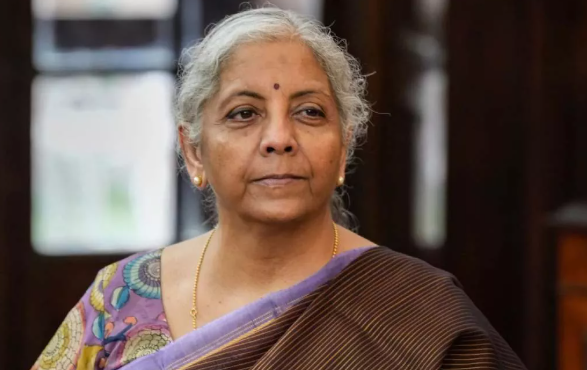 Photo of निर्मला सीतारमण आज संसद में पेश करेंगी आयकर बिल 2025