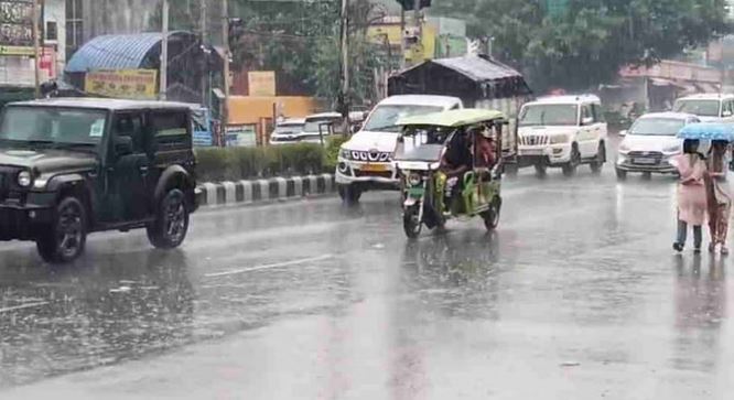 Photo of दून समेत कई जिलों में आज भी तेज बारिश का येलो अलर्ट