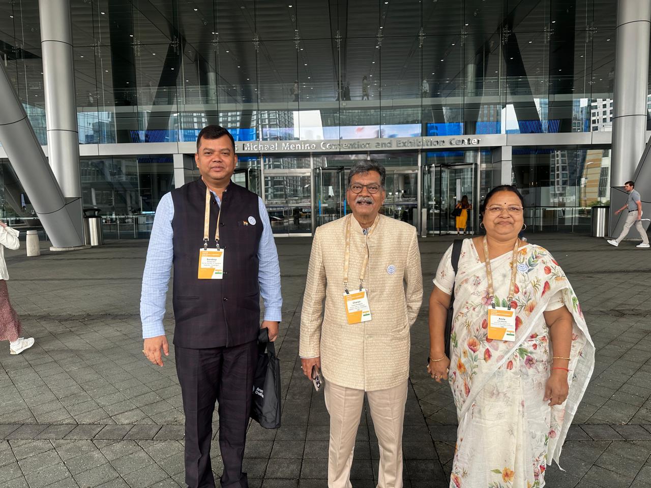 Photo of महंत वैश्विक विधायी सम्मेलन में हिस्सा लेने पहुंचे अमेरिका के बॉस्टन