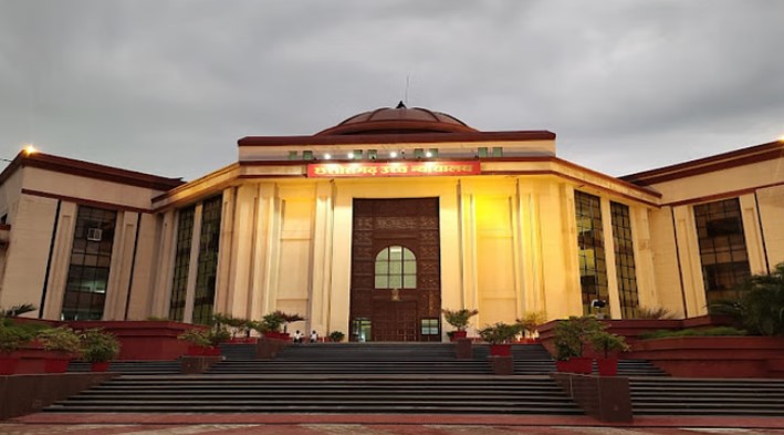 Photo of छत्तीसगढ़ हाईकोर्ट का निर्देश- 84 बच्चों को दें 25-25 हजार