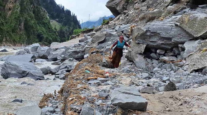 Photo of उत्तरकाशी: आठ गांवों में ग्रामीणों की मुश्किलें अभी नहीं हुई कम