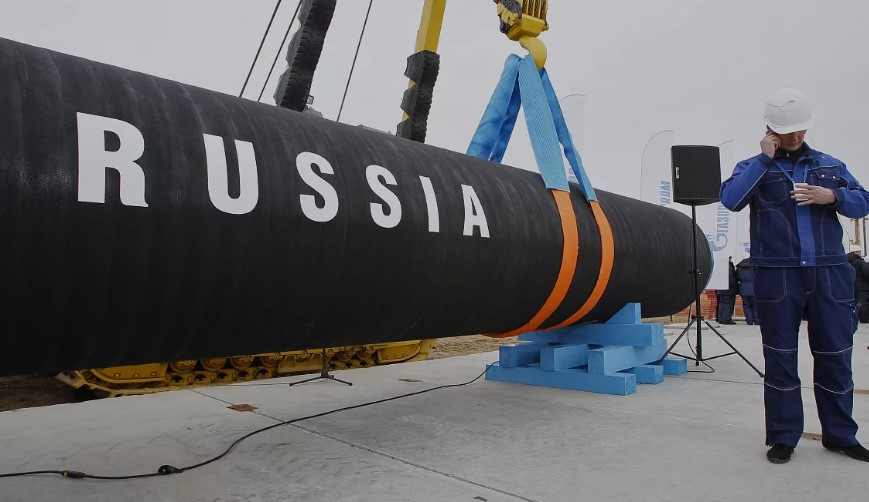 Photo of रूस पर बैन लगाने वाले उसी से जमकर खरीद रहे तेल, कोयला और गैस