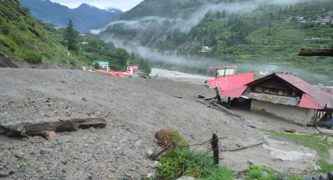 Photo of उत्तरकाशी आपदा: छह बार आया मलबे का सैलाब…