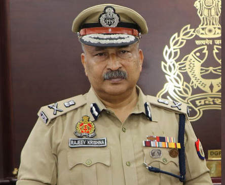 Photo of यूपी में हाई अलर्ट घोषित, नेपाल से जुड़ी हर सोशल मीडिया पोस्ट की हो रही निगरानी