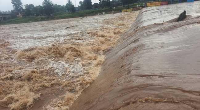 Photo of छत्तीसगढ़: भारी बारिश से जनजीवन प्रभावित, कन्हर नदी उफान पर