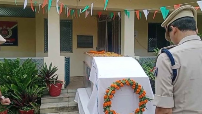 Photo of छत्तीसगढ़: पेंड्रा रोड आरपीएफ जवान की सड़क हादसे में दर्दनाक मौत