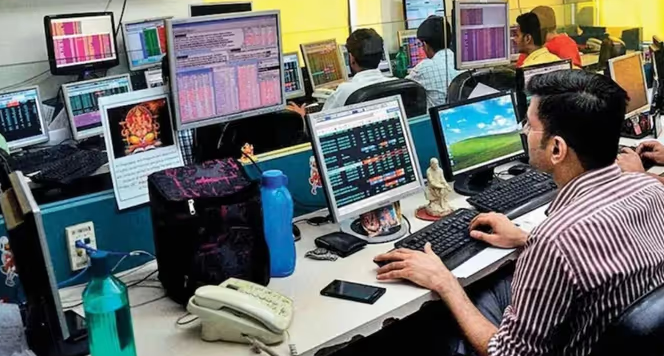 Photo of नौकरी के साथ शेयर बाजार से भी हुई है कमाई