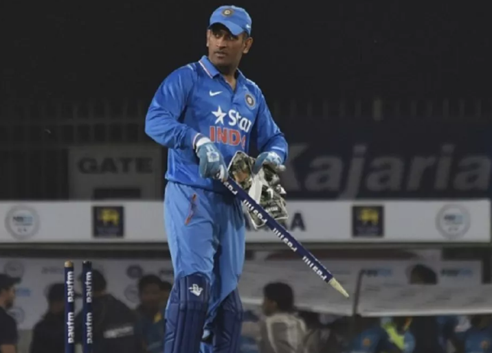 Photo of धोनी का एशिया कप में अटूट रिकॉर्ड