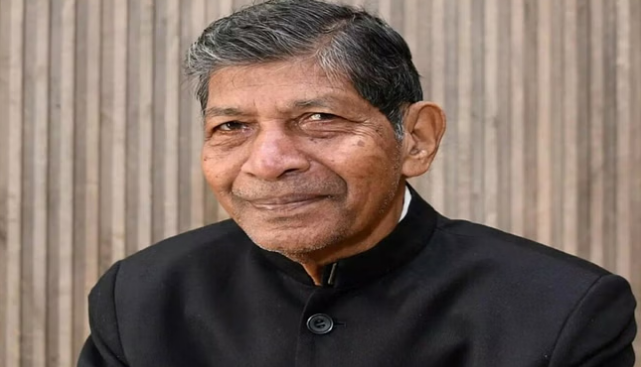 Photo of छत्तीसगढ़: पूर्व गृह मंत्री ने खोला मोर्चा, कलेक्टर को हटाने के लिए सीएम को लिखा पत्र