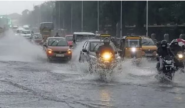 Photo of छत्तीसगढ़ में बदला मौसम का मिजाज, कई जिलों में भारी बारिश का अलर्ट