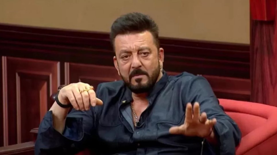 Photo of पंजाब बाढ़ पीड़ितों के दुख के साथी बने संजय दत्त