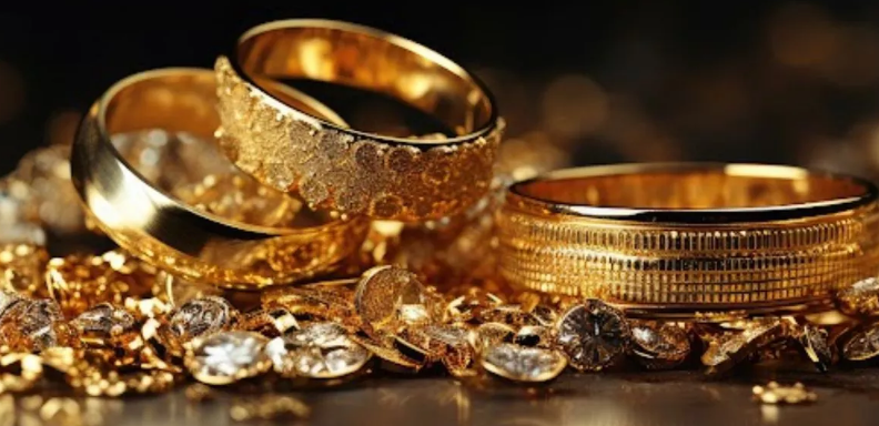 Photo of सोने में आया जमकर उछाल, चांदी भी चमकी, कितना बढ़ गया दाम