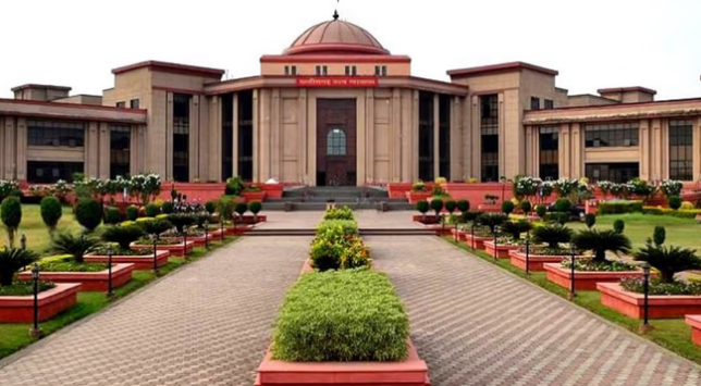 Photo of छत्तीसगढ़: आरक्षक भर्ती विवाद पर हाईकोर्ट का फैसला